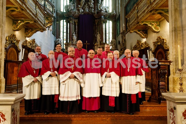 Kanoniker_Trstenjak_Oberndorfer_Kowald_feierliche_Aufnahme__F.Neuhold-4857