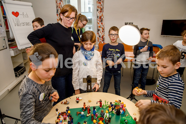 Kindertag_Ordinariat_Palmbüscherl_Kreuz_Palmbuschen-6067