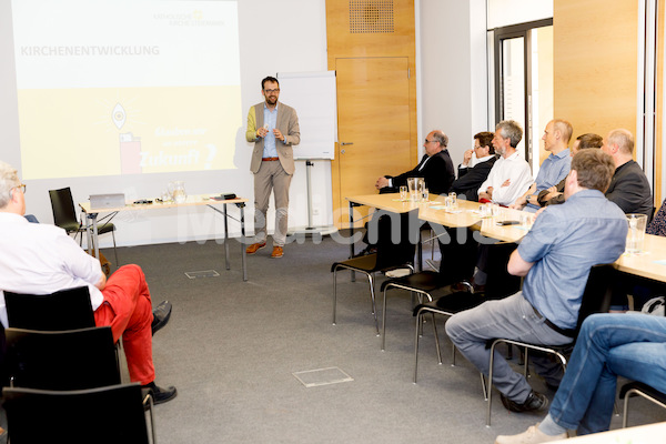 Kirchenpressekonferenz_Graz_F._Neuhold-209