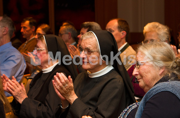 Krankenhausseelsorger_Zertifikatsverleihung_Foto_Velchev (26)