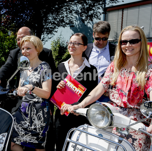 LNK Pressekonferenz mit Vespa-7237