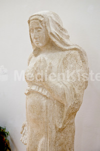 LSF Marienstatue Segnung-1201