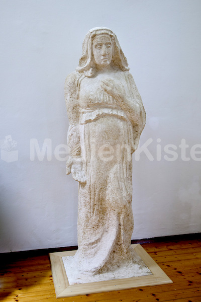 LSF Marienstatue Segnung-1207