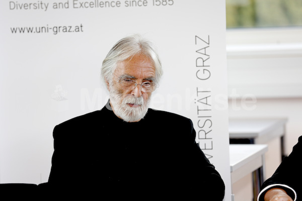 Michael Haneke erhaelt den Ehrendoktor der Universitaet Graz-0921
