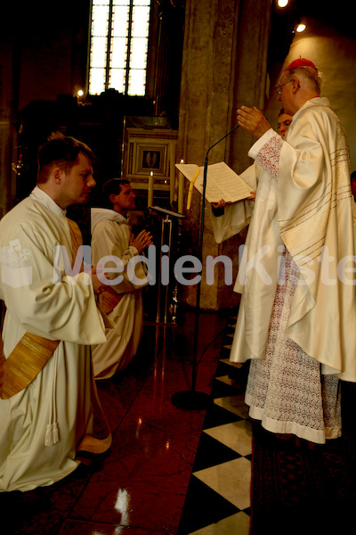 Priesterweihe Foto Fantic 2012-8755