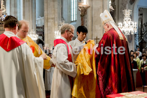 Priesterweihe fuer PS-1086