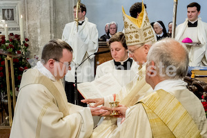 Priesterweihe fuer PS cr2 ba-6658-2