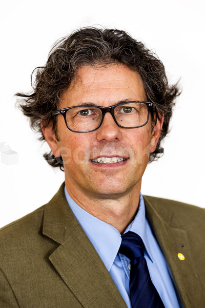 Rolf Spiegel, Mag. Leiter der Personalabteilung-4201-2
